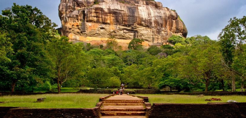 7 Travel Tips - Sri Lanka